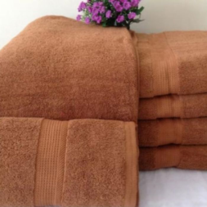 Khăn tắm bể bơi khách sạn